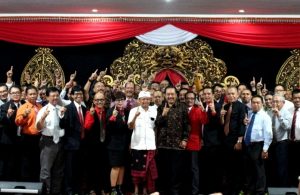 Koster Lantik 140 advokat, Beri Arahan Aturan Hukum Kampanye Pilgub Sesuai Koridor