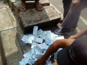 Kasus Kardus KTP el yang Jatuh Telah Ditangani Polisi