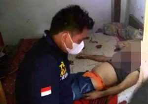 Polisi Olah TKP Penemuan Mayat, Korban Sempat Mengeluh Sakit Kepala