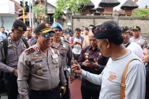 Tahap Pemungutun Suara, Kapolda Bali Patroli ke Kantor KPU dan Beberapa TPS