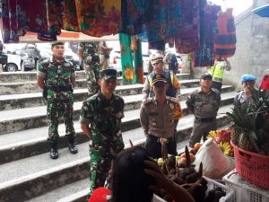 Polres Badung Serahkan Bingkisan Dari Polda Bali Kepada Personil dan Jajaran Beragama Islam
