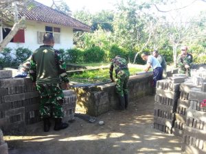Sasaran Awal Pra TMMD Ke-102 Kodim 1617/Jembrana Bangun MCK di Desa Delod Berawah