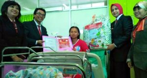 Bayi Lahir Tepat Hari Lahir Pancasila, Pemkab Jember Beri Sertifikat Kelahiran di Jember
