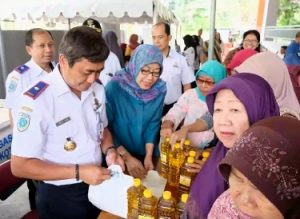Tekan Harga Bahan Pokok Jelang Lebaran, Disperindag Surabaya Gelar Bazar Murah