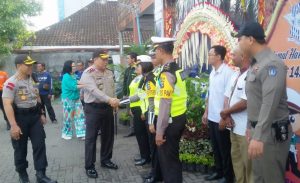 Kapolda Bali Tinjau Pos Pengamanan Ops Ketupat Agung 2018 di Wilayah Badung