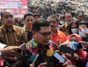 Dirreskrimsus Polda Jatim Pimpin Pemusnahan 70 Ton Bawang Bombay Ilegal