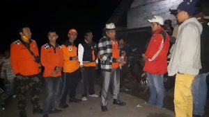 Gunung Agung Kembali Erupsi Setinggi 2000 Meter, Relawan Pasebaya Gencar Turun ke KBB III