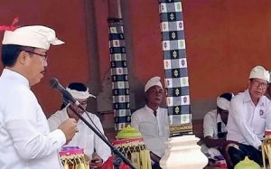Pasek Maha Gotra Denpasar Gelar Potong Gigi Massal