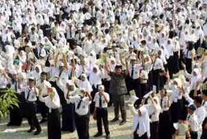 Siswa, Guru dan Stake Holder SMPN 26 Surabaya Berhasil Kumpulkan 2.500 Buku Disumbangkan ke Dua Sekolah Imbas