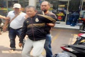 Satbrimob Polda Jatim Bersama BNNP Jatim Bekuk Kurir dan 800 Gram Sabu