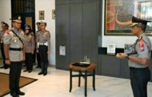 Perwira Heroik, Kapolrestabes Surabaya Lepas Jabatan Baru Kasat Narkoba Jadi Kapolres Kediri