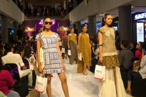 Jelang Puncak Anniversary Ke 2, Level 21 Mall Gelar Fashion Show