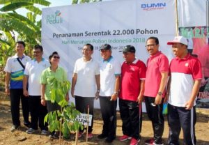 Peringati HMPI 2018, Pemkab Buleleng Bersama PLN Area Bali Utara Tanam 1.000 Pohon