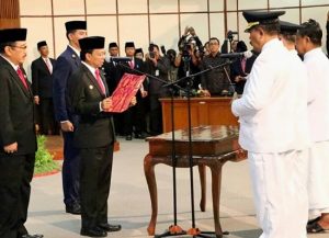 Bupati dan Wabup Klungkung Resmi Dilantik, Gubernur Bali Minta Segera Bekerja untuk Bangun Klungkung
