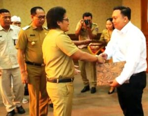 Serahkan 298 SK CPNS 2018, Bupati Badung Beri Penekanan Terkait Program dan Kebijakan