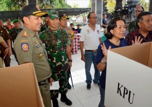KPU Bali Bersama Pangdam IX/Udayana dan Instansi Terkait Monitoring Kesiapan TPS
