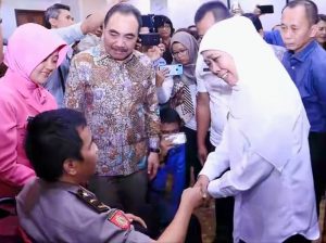 Genap Setahun, Gubernur Jatim Berikan Psikososial Terapi Korban Terorisme Ledakan Bom