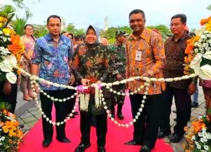 Walikota Surabaya Resmikan 70 Taman Baru di Kota Pahlawan