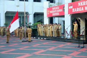 Pimpin Apel Pasca Libur Lebaran, Mendagri Potong Tukin dan Skors ASN Yang Tidak Masuk Kerja Hari Pertama