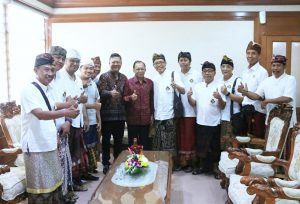 Swastika Bali Dukung Legalisasi Arak Bali, Gubernur: Saya Sudah Bersurat Agar Dikeluarkan dari Negatif List
