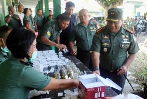 Berantas Penyalahgunaan Narkoba, Kodim 1617/Jembrana Gelar Penyuluhan P4GN dan Tes Urine