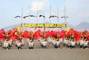 Diikuti 1300 Seniman Tari dan Musik, Banyuwangi Kembali Sukses Gelar Festival Gandrung Sewu di Banyuwangi