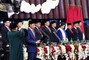 Sidang Paripurna, Presiden Joko Widodo dan Wakil Presiden Ma’ruf Amin Dilantik di Gedung MPR