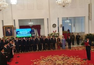 Usai Umumkan dan Kenalkan, Presiden Jokowi Lantik 12 Wakil Menteri