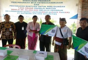Sebanyak 174 Pokdakan di Gianyar Terima Kartu BPJS Ketenagakerjaan