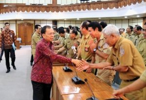 Sebagai Bentuk Apresiasi, Gubernur Koster Naikkan Tunjangan Kepsek SMA/SMK/SLB se-Bali