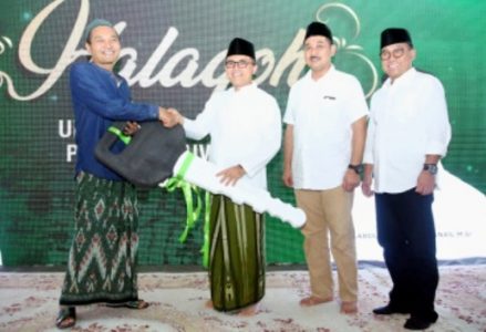 Pemkab Banyuwangi Gandeng Pengurus Cabang NU Berikan Lima Unit Mobil Operasional Layanan Kemasyarakan di Banyuwangi