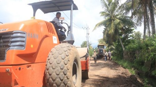 Di Tahun 2019, PT Bumi Suksesindo (BSI) Perbaiki Jalan Sepanjang 102 Km