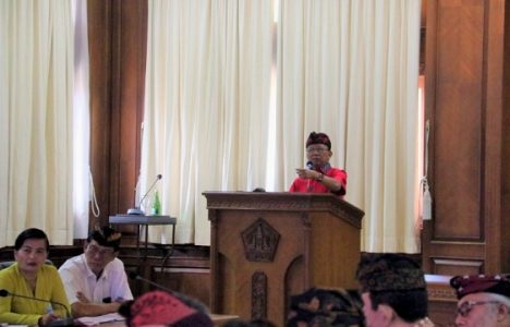 Pasca Lantik Pejabat Baru, Gubernur Bali Kumpulkan Kepala OPD Beri Arahan Target Program 2020
