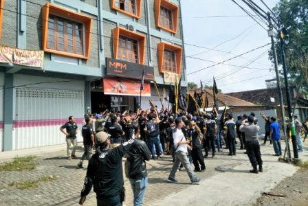 Gadaikan Motor, MPM Finance Laporkan Oknum Anggota GMBI Banyuwangi di Banyuwangi