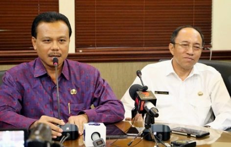 Sekda Dewa Indra Gelar Konferensi Pers Terkait Perkembangan Terkini Covid-19 di Bali