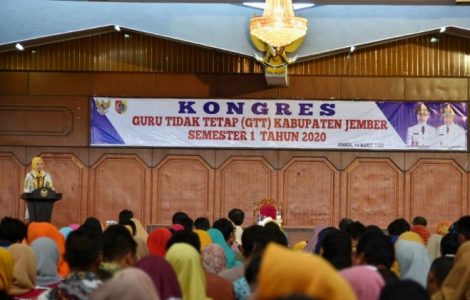 Dibagi Dua Tahap, Bupati Jember Beri Arahan GTT Semester I Tahun 2020 di Jember