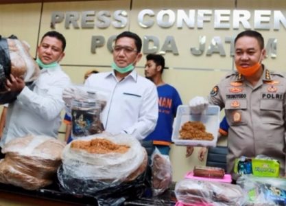Amankan Tiga Tersangka, Polda Jatim: Tidak Benar, Ganja Sintetis Tidak Dapat Tingkatkan Imunitas Tubuh