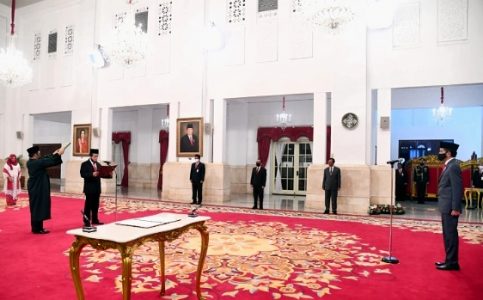 Presiden Jokowi Lantik Kepala BNPT dan Pengucapan Sumpah Kepala PPATK