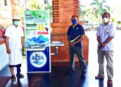 Atasi Wabah Covid-19, AQUA Mambal Serahkan Bantuan untuk Badung dan Tabanan