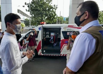 GTPPC19 Beri Bantuan Mobile Uji PCR untuk Percepatan Penanganan COVID-19 di Jatim