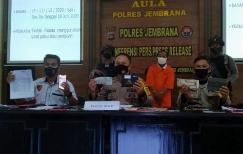 Polres Jembrana Berhasil Amankan Tindak Pidana Penipuan dan Pemalsuan Surat Kendaraan Bermotor di Banyuwangi