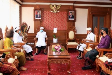 Dukung Pergub 97, Gubernur Koster Apresiasi KPU Bali Batasi Penggunaan Baliho di Pilkada 2020