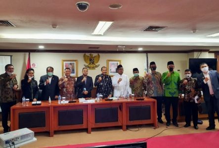 Terpilih Secara Aklamasi, Senator Fachrul Razi Terpilih sebagai Ketua Komite I DPD RI