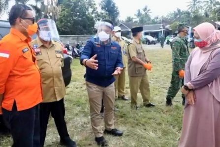 Pempov Jatim Gerak Cepat Tangani Klaster Ponpes Darussalam, Banyuwangi di Banyuwangi