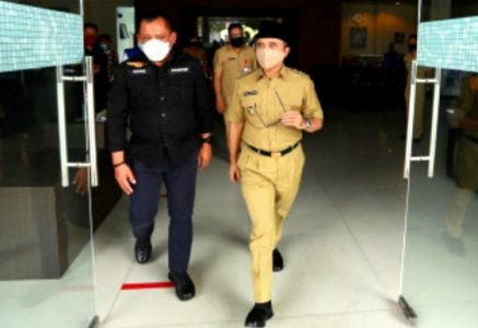 Pemerintah Sediakan 18.000 Porsi Makanan Harian untuk Klaster Ponpes di Banyuwangi