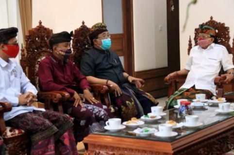 Terima Jajaran DPD IHGMA Provinsi Bali, Gubernur Koster Minta GM Hotel Utamakan Produk Lokal