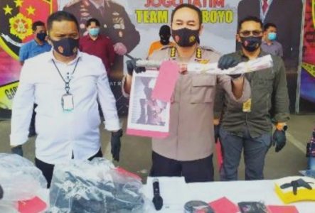 Terlibat Pembunuhan, Tim Jatanras Polda Jatim Tangkap Pasangan Suami Istri