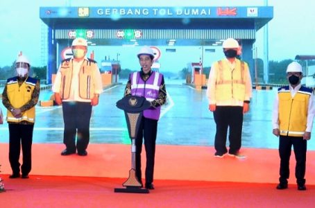 Kali Pertama, Presiden Jokowi Resmikan Jalan Tol Secara Virtual