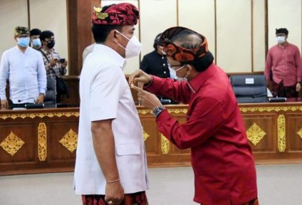 Gubernur Bali Kukuhkan Kepala BKD Ketut Lihadnyana sebagai Pjs Bupati Badung