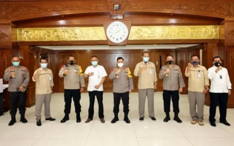 Polda Jatim Tegaskan Siap Bantu Perum Bulog Divre untuk Amankan Stok Ketersediaan Beras